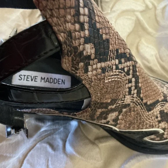 NWOT Steve Madden Western Mules - Picture 4 of 7